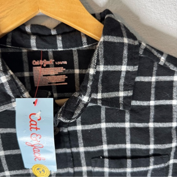 New Cat & Jack Kids Boys L (10/12) Black and White Checkered Shirt - Picture 3 of 8